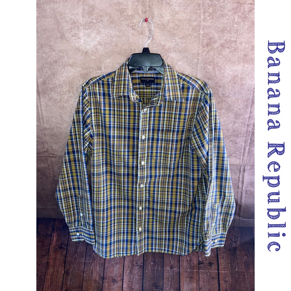 Banana Republic LS Dress/Casual Shirt Blue/Gold/White Plaid-Men’s Medium-EUC!!